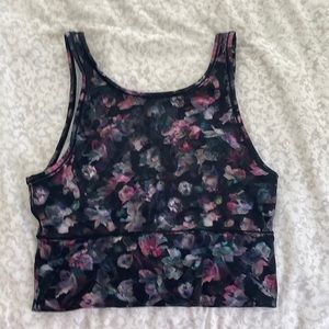 Lululemon floral croptop